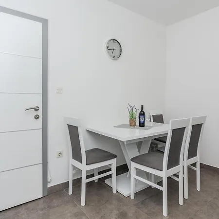 Apartman Stunning In With Wifi Privlaka (Zadar)